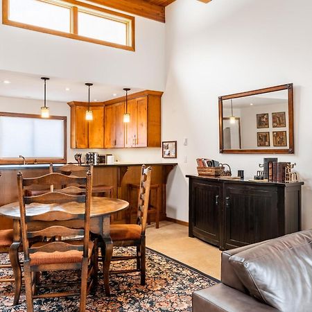טלורייד Riverside Condos C202 By Avantstay Condo Close To Downtown Town Park Ski Lift 8 מראה חיצוני תמונה